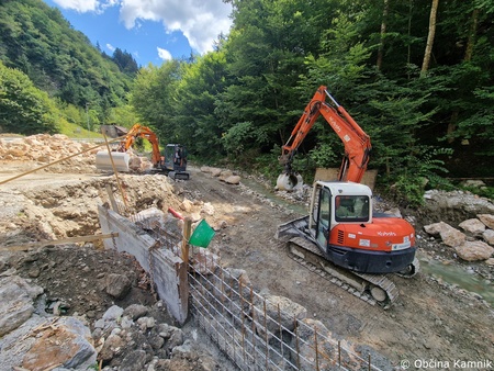 Sanacijska obnova vodotokov in hudournikov po poplavah (9)